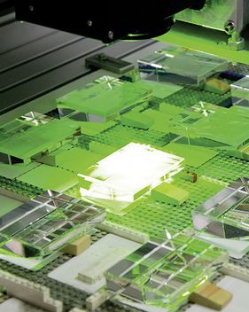 Contento Digitaldrucklösungen Maschinenpark: Laserinnengravur-Anlagen